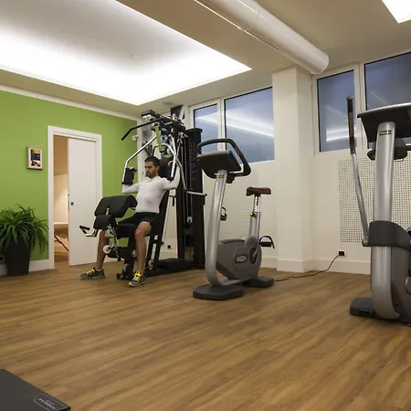 Torre فندق كاستيلفرانكو فينيتو