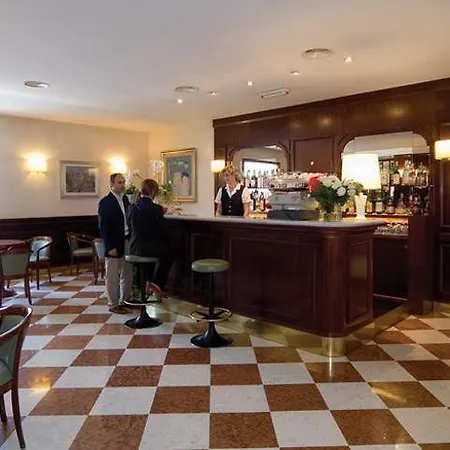 Torre 4* كاستيلفرانكو فينيتو