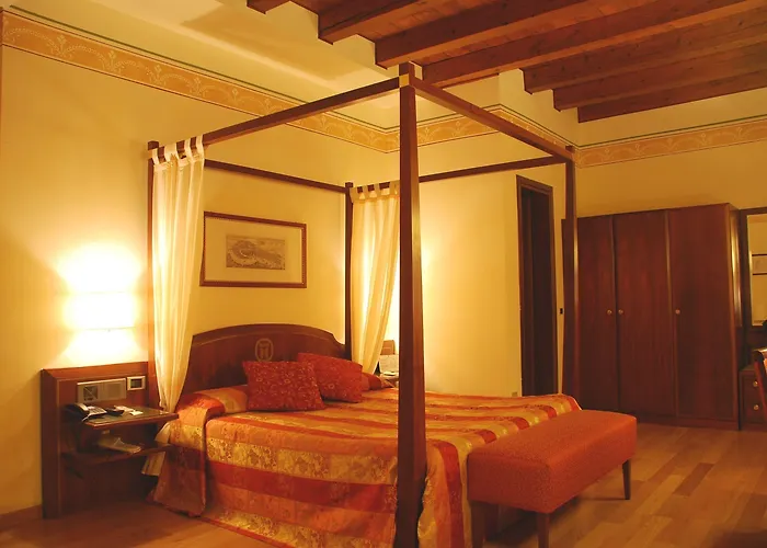 Torre Отель Кастельфранко-Венето